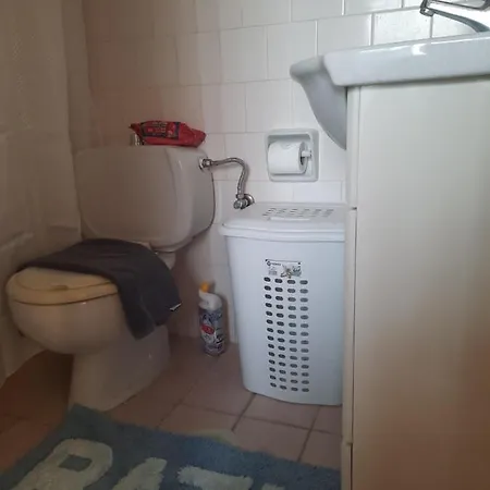 Bianca Appartamento Kremastí